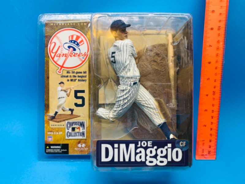 Photo 1 of 803960…joe DiMaggio cooperstown collection figure mcfarlane in original box 