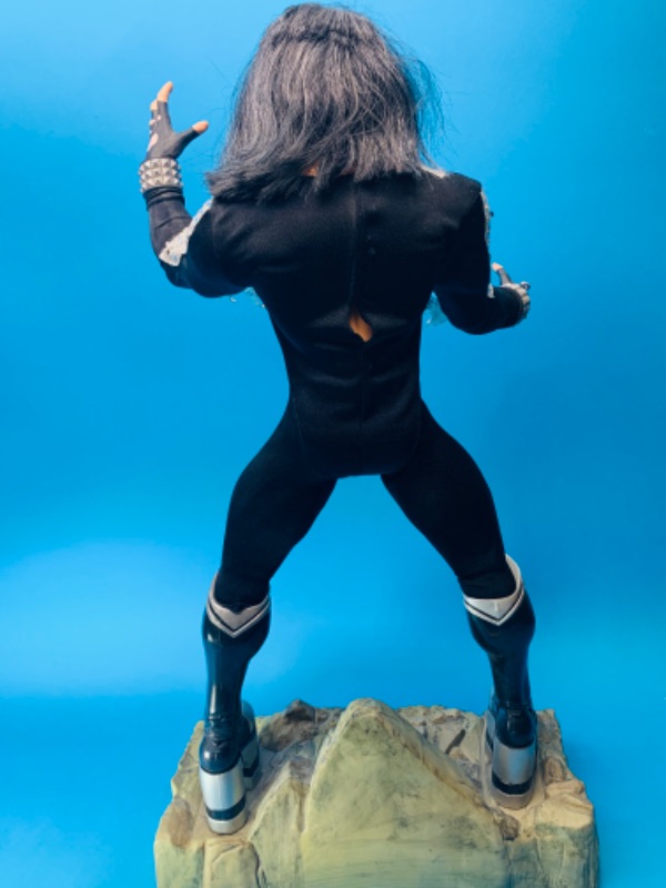 Photo 4 of 804014…XLarge 2 foot 2” poseable figure plays music kiss Peter Criss Destroyer has moveable parts 