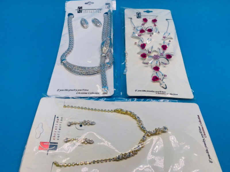 Photo 1 of 804027…3 sets of fashion jewelry in packages 