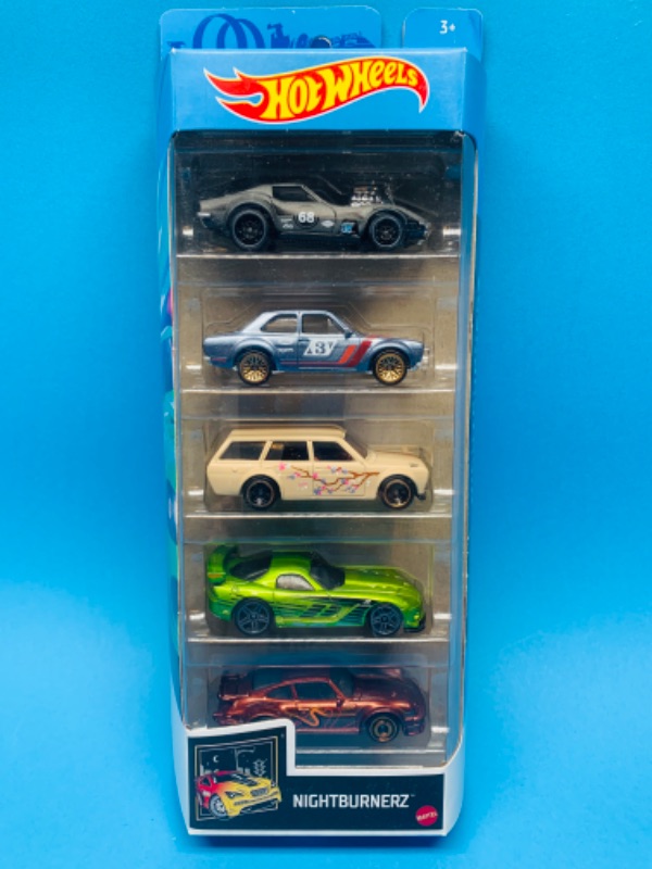 Photo 1 of 804273…nightburnerz hot wheels die cast set in original package