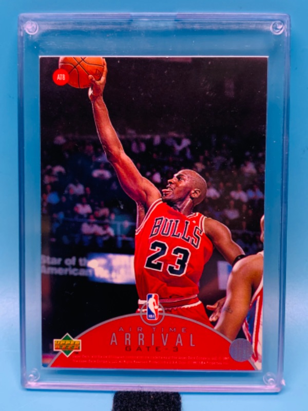 Photo 1 of 804296…upper deck Michael Jordan airtime arrival/departure card AT8 in hard plastic case 