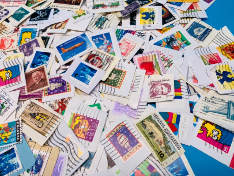 Photo 5 of 804311…hundreds of used stamps 