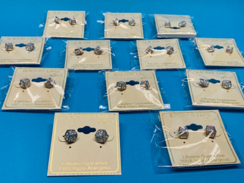 Photo 2 of 804327…12 pairs of sensitive ears hypoallergenic pierced earrings in packages 