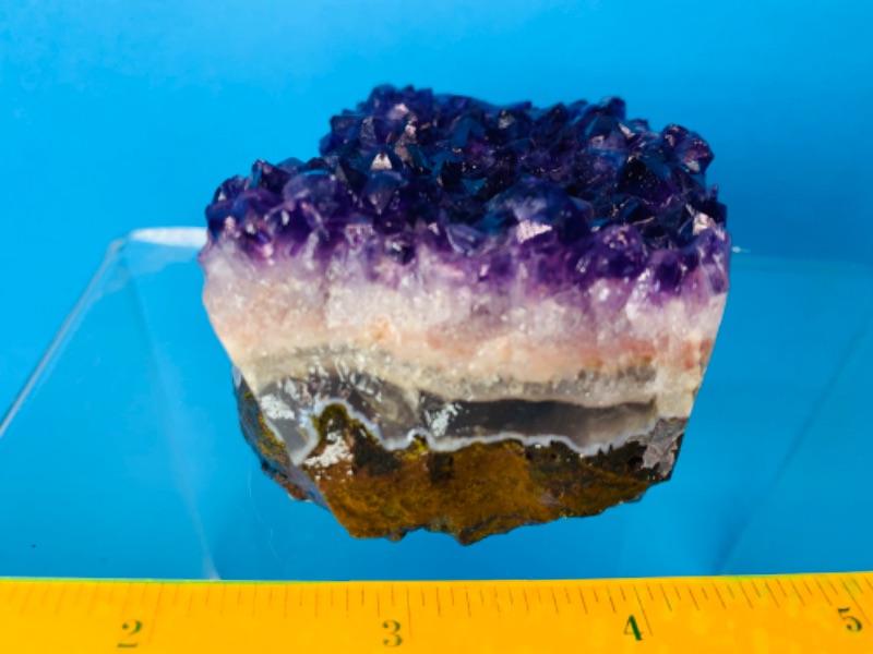 Photo 3 of 804343…beautiful natural amethyst rock formation 