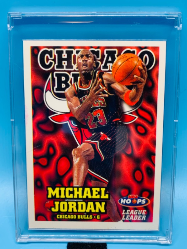 Photo 1 of 804366…nba hoops League leader Michael Jordan card 1 in hard plastic case