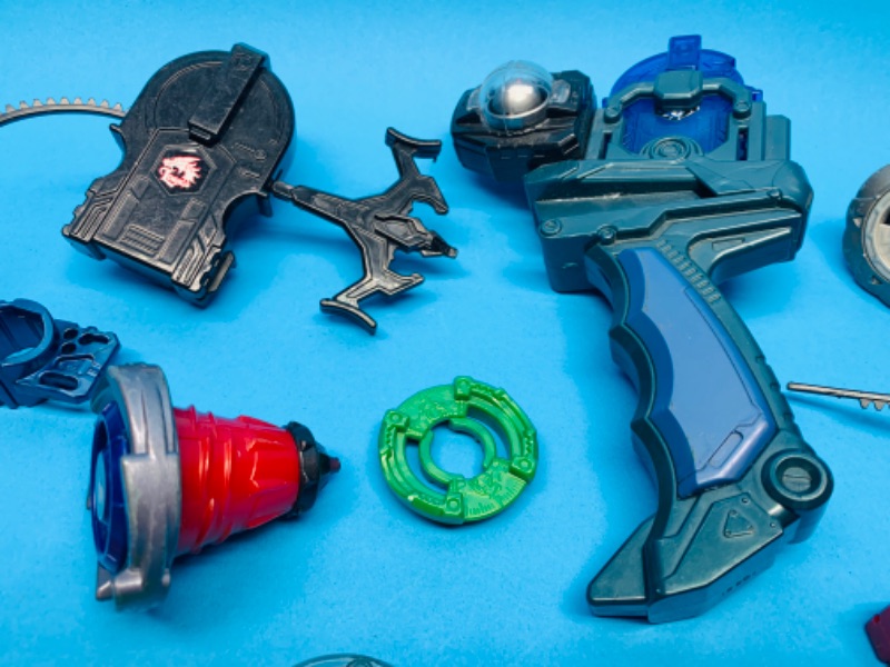 Photo 3 of 804373…takara tomy beyblade  launchers and parts