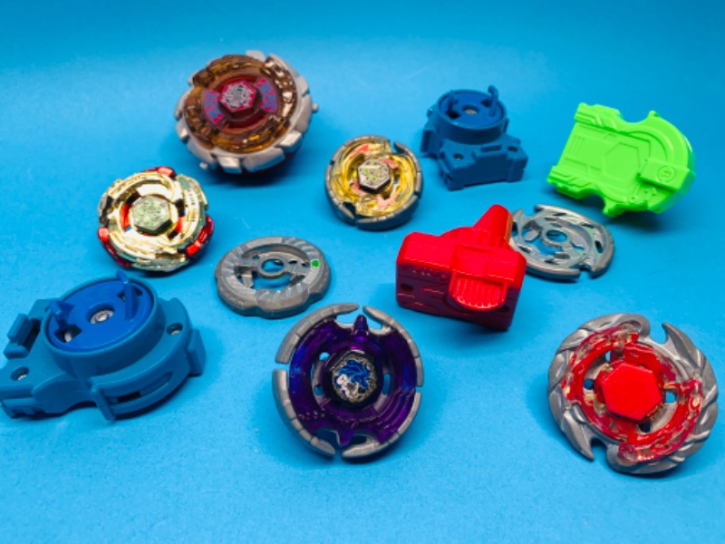 Photo 1 of 804374…takara beyblade spinner burst game pieces 