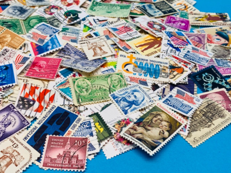 Photo 2 of 804376…hundreds of used stamps 