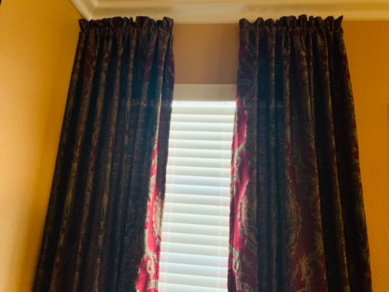 Photo 7 of 804414…4 heavy duty curtains 108 length see photos 