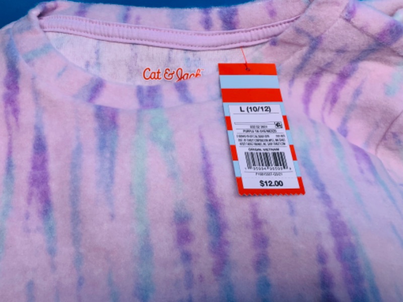 Photo 5 of 804430… 6 girls size large 10/12 Cat and Jack tie dye long sleeve shirts 6 x $12.00=$72.00 