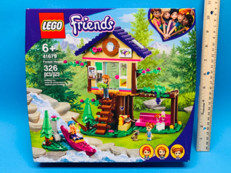 Photo 1 of 804436…lego friends forest house 