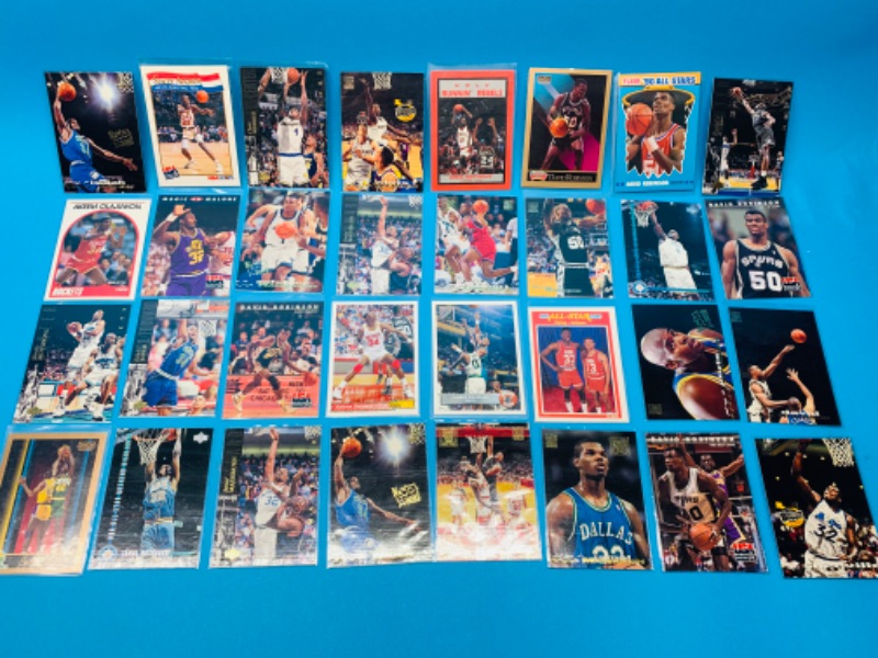 Photo 1 of 804454…32 basketball trading cards in plastic sleeves 