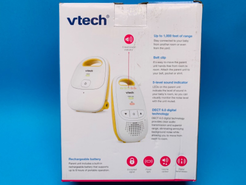 Photo 2 of 804470…vtech digital audio monitor with box