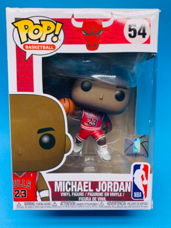 Photo 1 of 804485…Funko pop Michael Jordan vinyl figure in original box. Box has some minor damage 