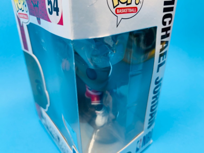 Photo 3 of 804485…Funko pop Michael Jordan vinyl figure in original box. Box has some minor damage 