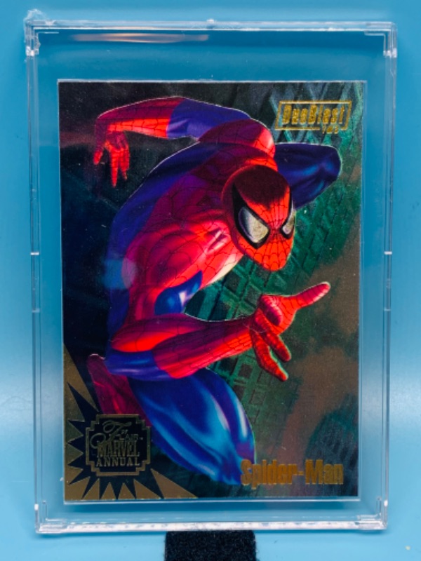 Photo 1 of 804546…flair marvel annual spider-Man Scarlet spider duo blast card 1 in hard plastic case