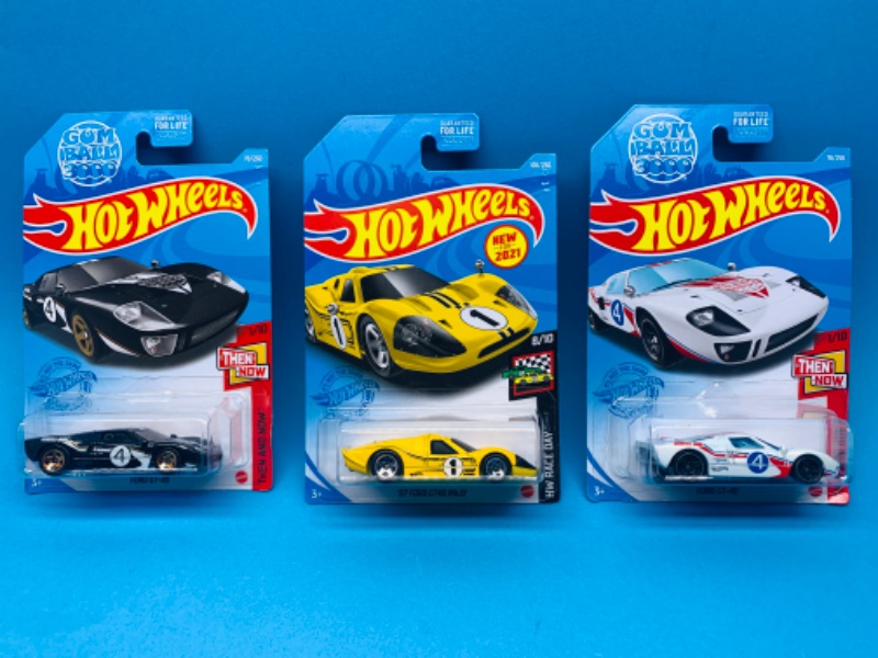 Photo 1 of 804631…3 Ford GT hot wheels die cast cars in original packages 