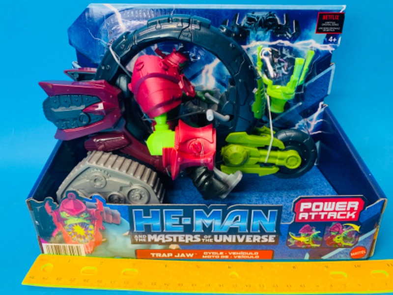 Photo 1 of 804639…he- man masters of the universe trap jaw and cycle pull and release moving parts in original box 