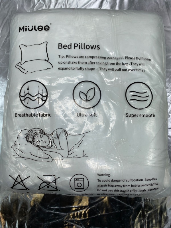 Photo 1 of MULEE Bed Pillows,  A Gift from Life  20x30x2 NEW 