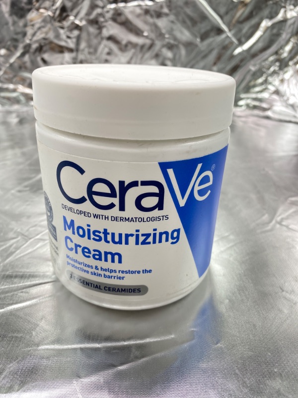 Photo 4 of CeraVe Moisturizing Cream | Body and Face Moisturizer for Dry Skin | Body Cream with Hyaluronic Acid and Ceramides | Normal | Fragrance Free | 19 Oz | Packages May Vary NEW 