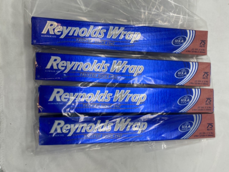 Photo 2 of Reynolds Wrap Aluminum Foil, 75 sq ft (Pack of 4) NEW