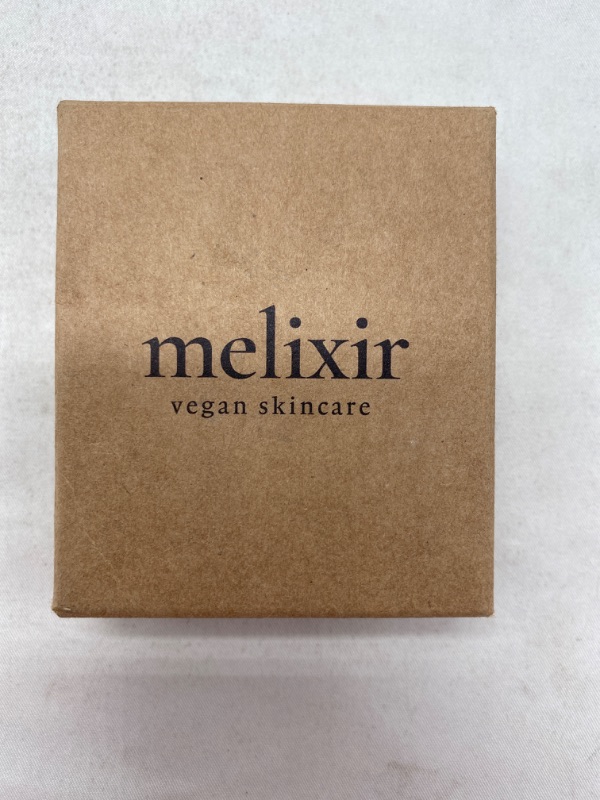 Photo 2 of Melixir Vegan Lip Butter Gift Set, Trio B (Clear, 3EA), Bee Free, Petrolatum Free, Deep Nourishing Plant-Based Vegan chapstick, Vegan Lip Balm for Dry, Cracked and Chapped Lips, Moisturizing Lip Care Gift Lip Trio (Clear, 3EA) NEW