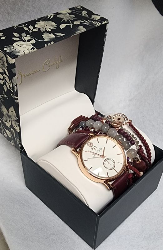 Photo 1 of Jessica Carlyle Women's Analog  Watch with Rose Gold Tone Stackable Bracelets Set