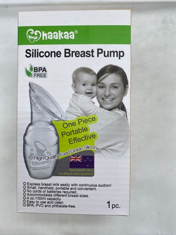 Photo 6 of haakaa Manual Breast Pump for Breastfeeding 4oz/100ml NEW 