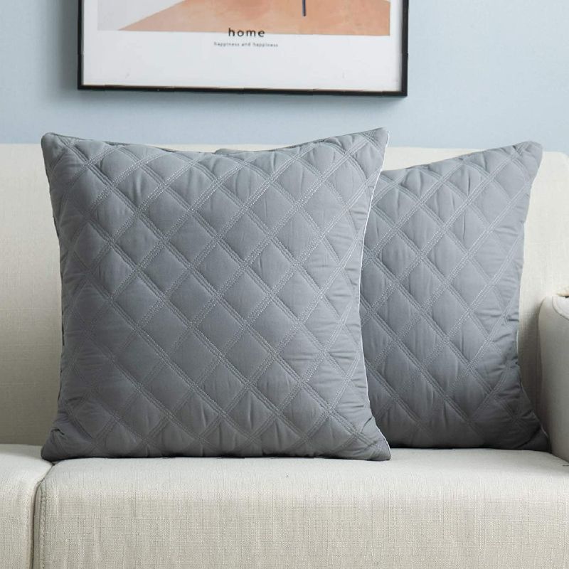 Photo 1 of Lipo 22x22 Pillow Inserts Quilted- Set of 2 Up to 710GR Filling Throw Pillows Hypoallergenic - Bedding Square Pillows Luxury Decorative for Couch Bed Office Hotel (Grey, 22x22 Inch) NEW 