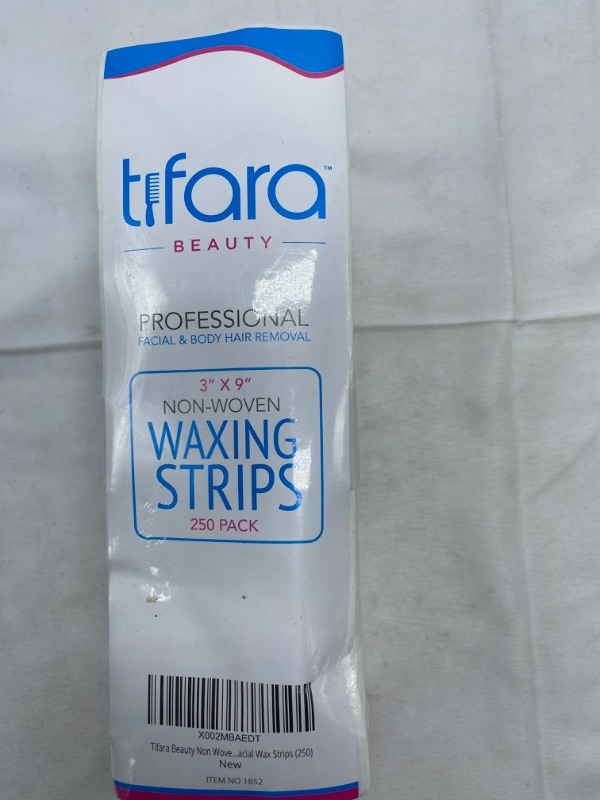 Photo 2 of Tifara Beauty Non Woven Large 3x9 Body and Facial Wax Strips (250)NEW 