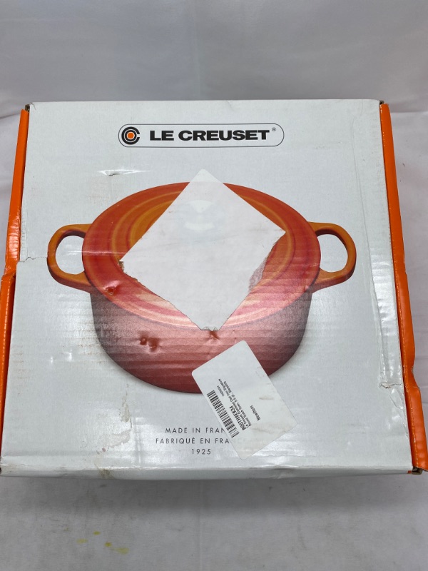 Photo 3 of Le Creuset Enameled Cast Iron Signature Round Dutch Oven, 5.5 qt., Marseille NEW 