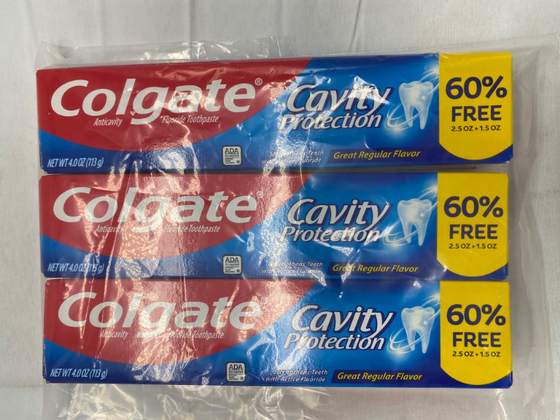 Photo 1 of Colgate Cavity Protection Toothpaste with Fluoride (3-Pack)- 2.5 ounce + 60% Free NEW 