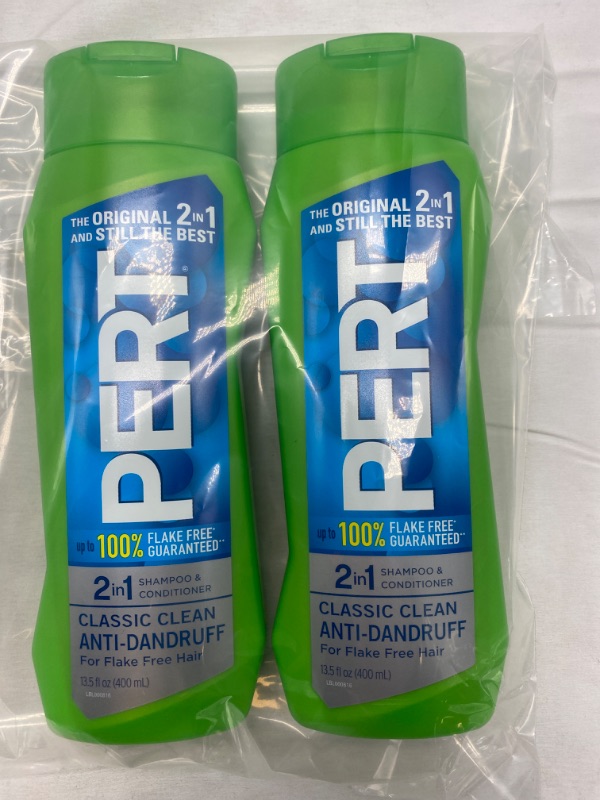 Photo 3 of Pert Plus 2 in 1 Shampoo and Conditioner Dandruff Control 13.5 Ounces (Pack of 2) NEW 