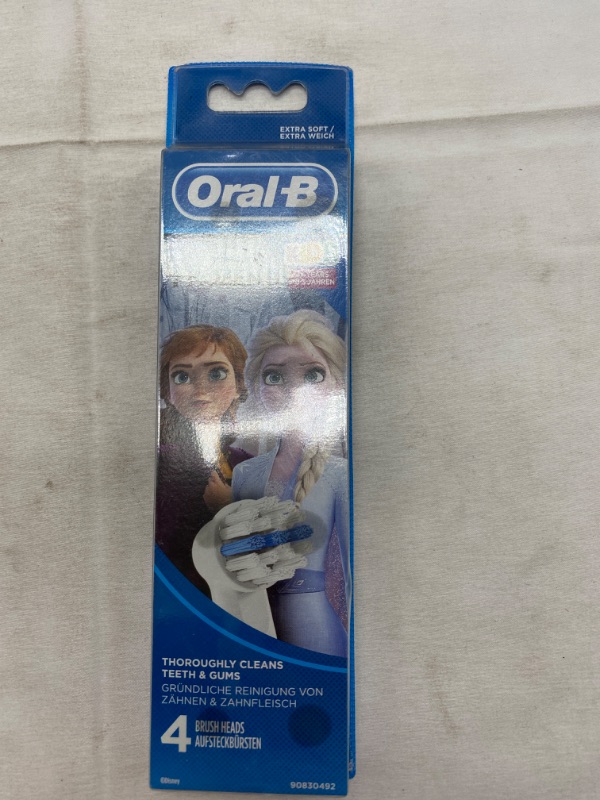 Photo 4 of Oral-B Kids Stages Power Frozen Replacement Heads 4 Pack NEW 