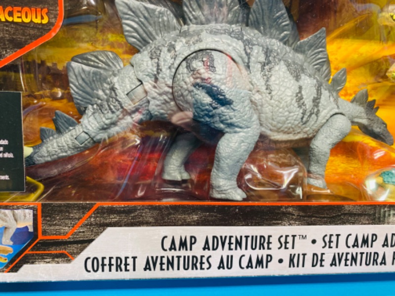 Photo 3 of 825489… Jurassic world camp adventure set