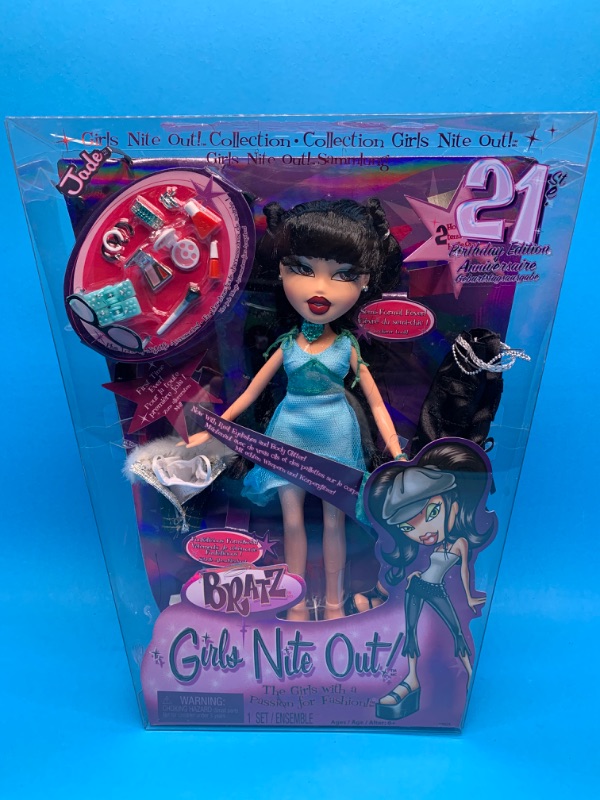 Photo 1 of 825648… Bratz girls nite out doll