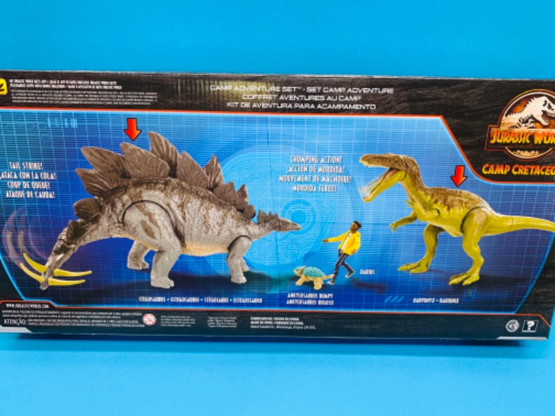 Photo 1 of 825889… Jurassic World camp adventure set
