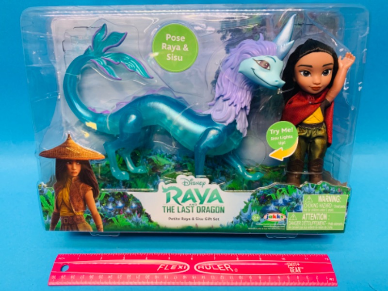 Photo 1 of 825907…Disney Raya and the last dragon light up Sisu figure toy