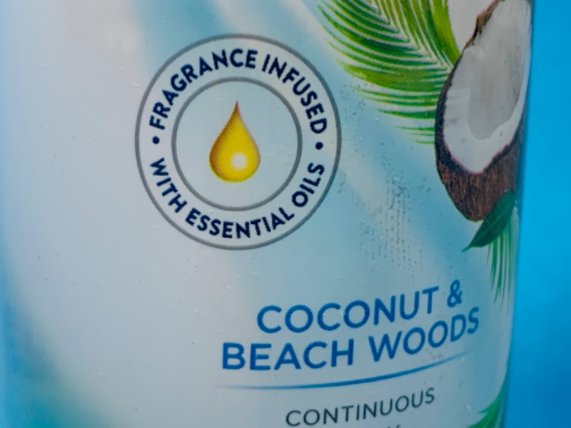 Photo 1 of 826591… 2 glade essentials continuous spray infused with oil 