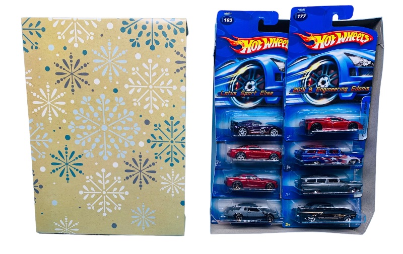 Photo 2 of 827308…8  hot wheels die cast cars in gift box 
