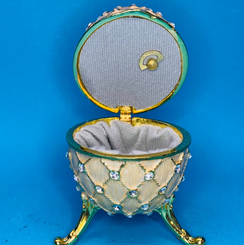 Photo 1 of 827334… 4” impulse musical jeweled and crystal enamel hinged trinket box in box 