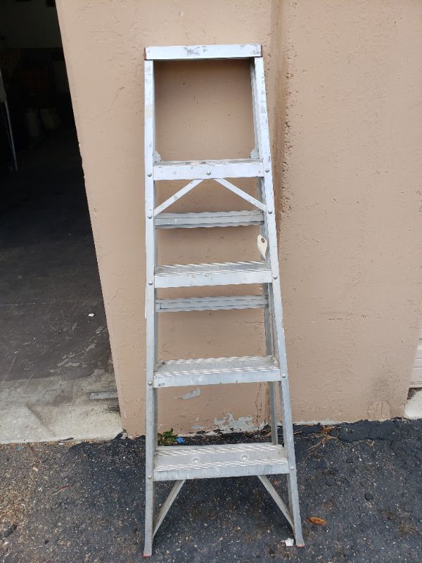 Photo 2 of  Aluminum 5 foot A fame ladder 