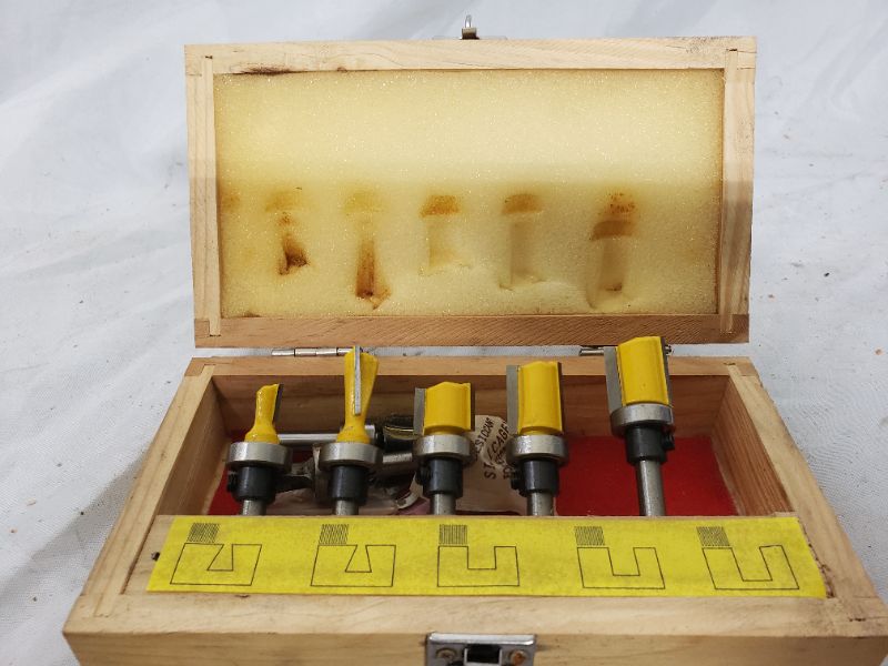 Photo 1 of 5 piece box set router bits