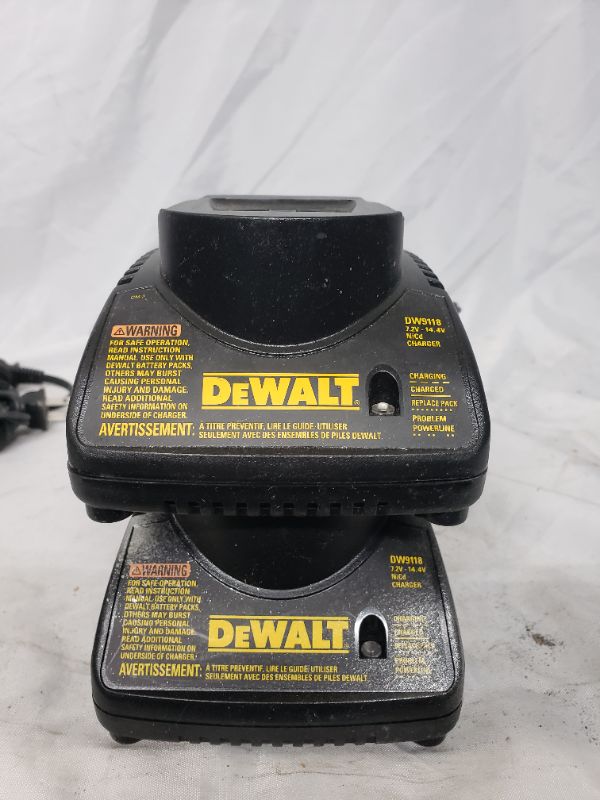 Photo 1 of 2 Genuine Dewalt Dw9118 7.2v-14.4v Nicd battery Charger (lot of 2)