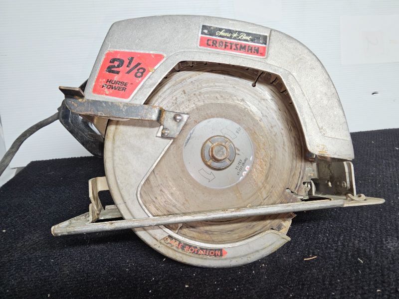 Photo 1 of Craftsman 7 1/2 inch circular saw