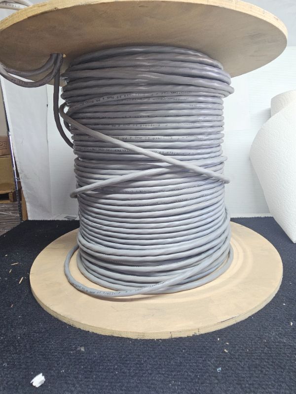 Photo 1 of Partial spool of Alpha Manhattan M213144 4pr 20awg 