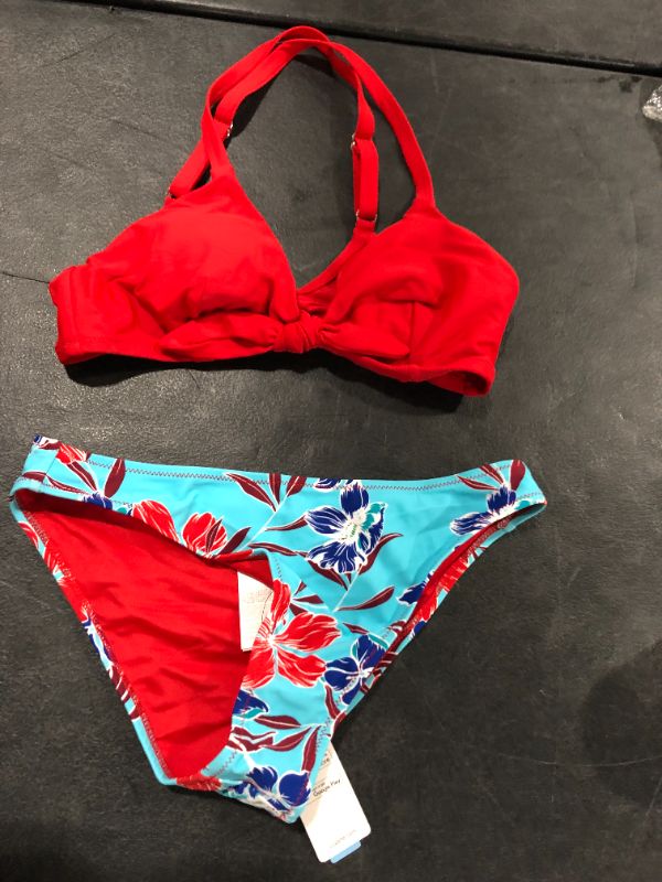 Photo 2 of Red And Floral Print Low Rise Bikini size S 
