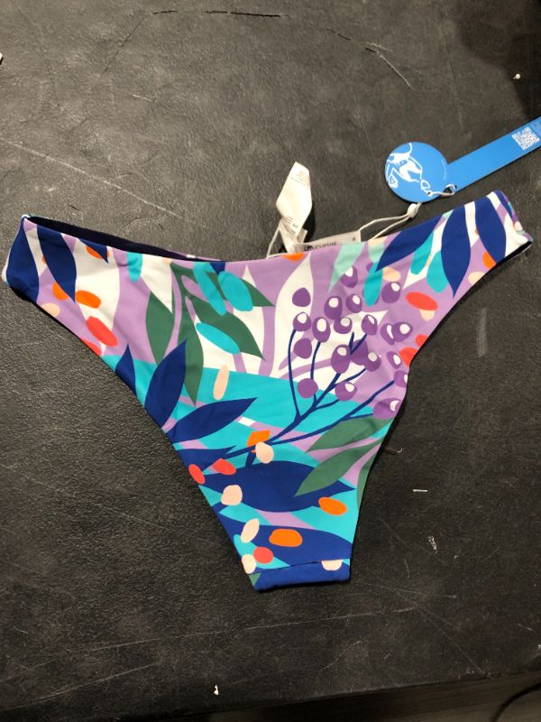 Photo 1 of Barbara Reversible Low Waisted Bikini Bottom size m
