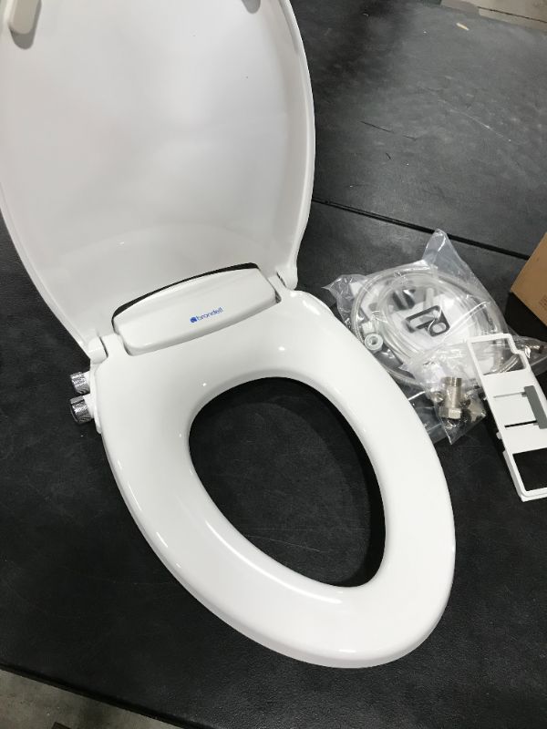 Photo 2 of Brondell Bidet Toilet Attachment Self Cleaning Nozzle Guard Non Electric Fresh Water Spa