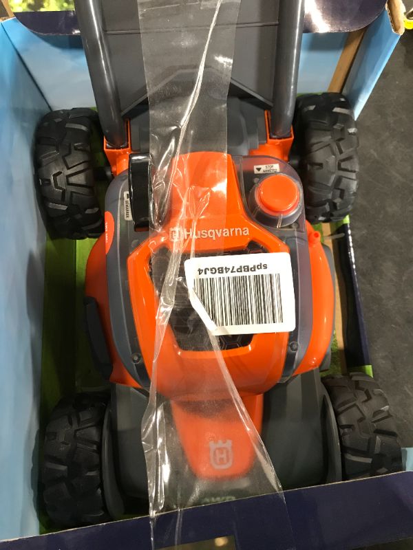 Photo 4 of Husqvarna 522771104 Kids Plastic Toy Chainsaw